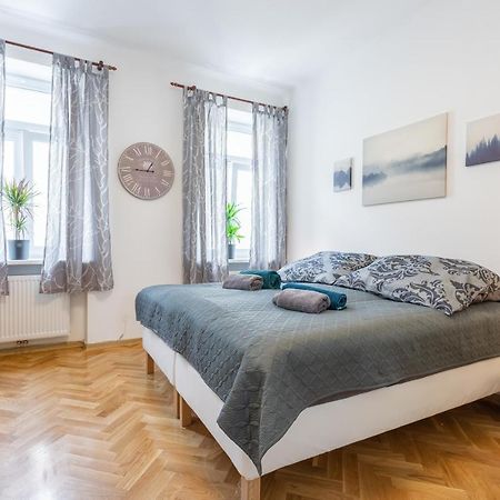 Revliving Apartments Eggenburg Екстериор снимка