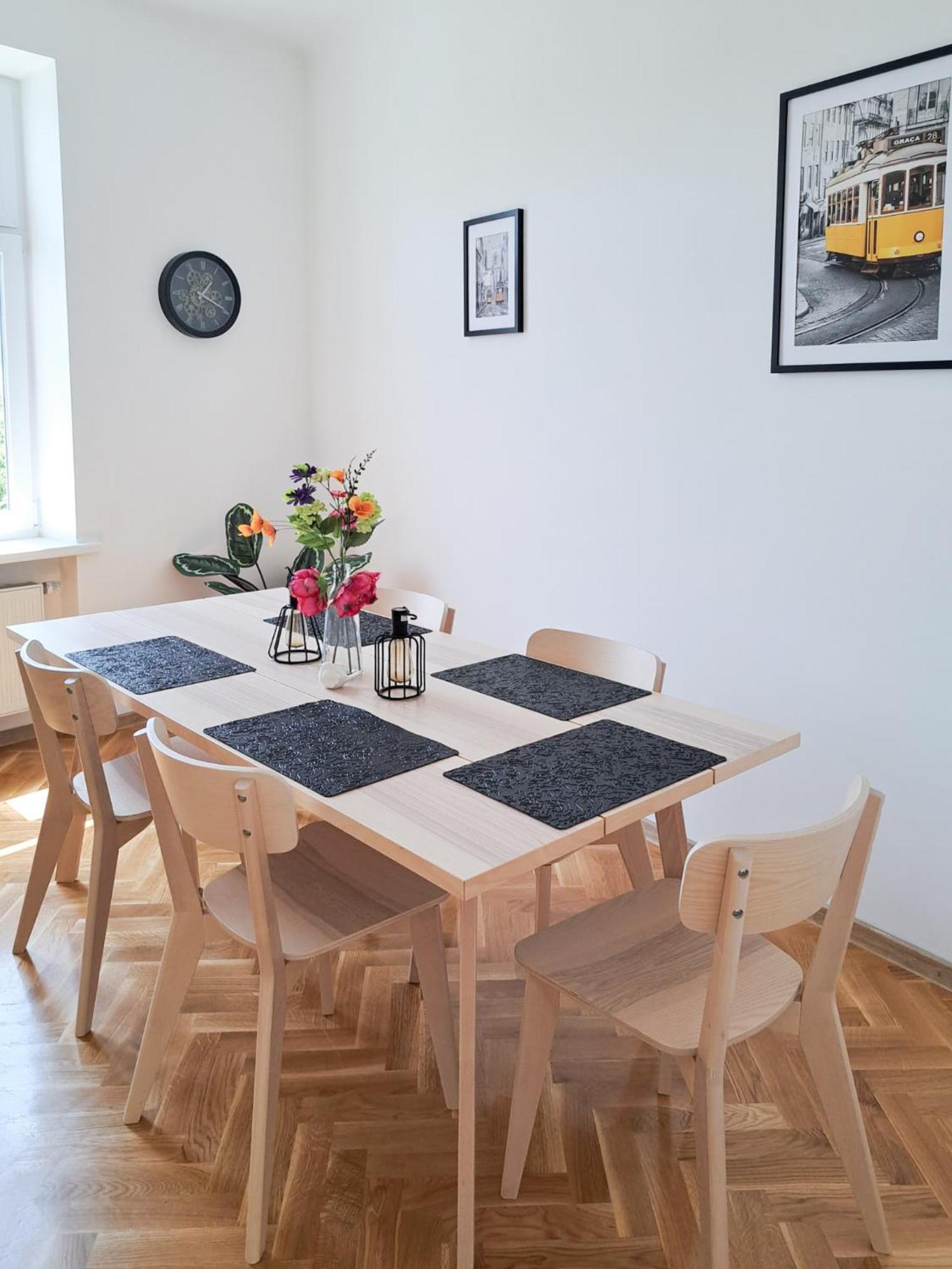 Revliving Apartments Eggenburg Екстериор снимка