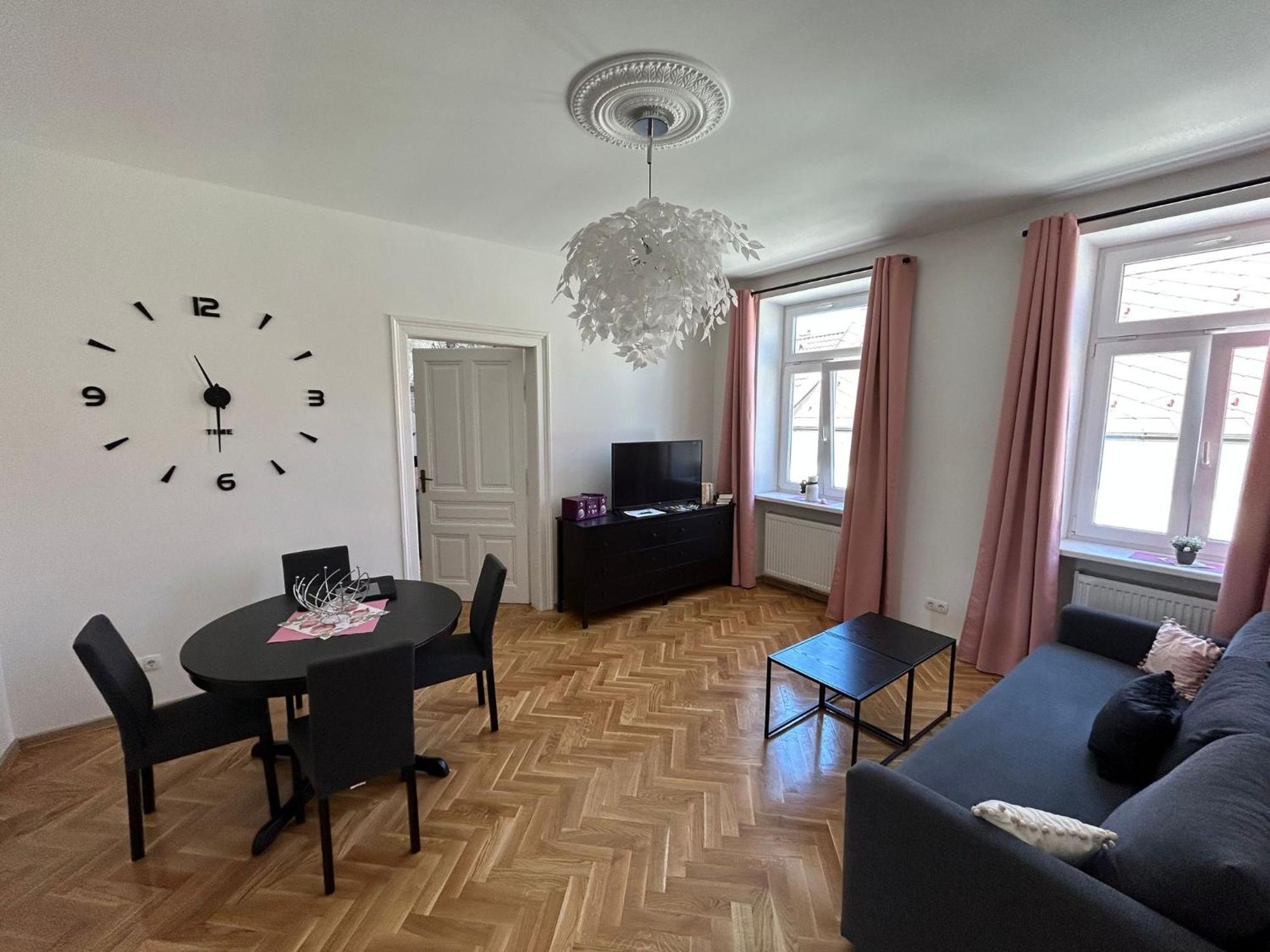 Revliving Apartments Eggenburg Екстериор снимка