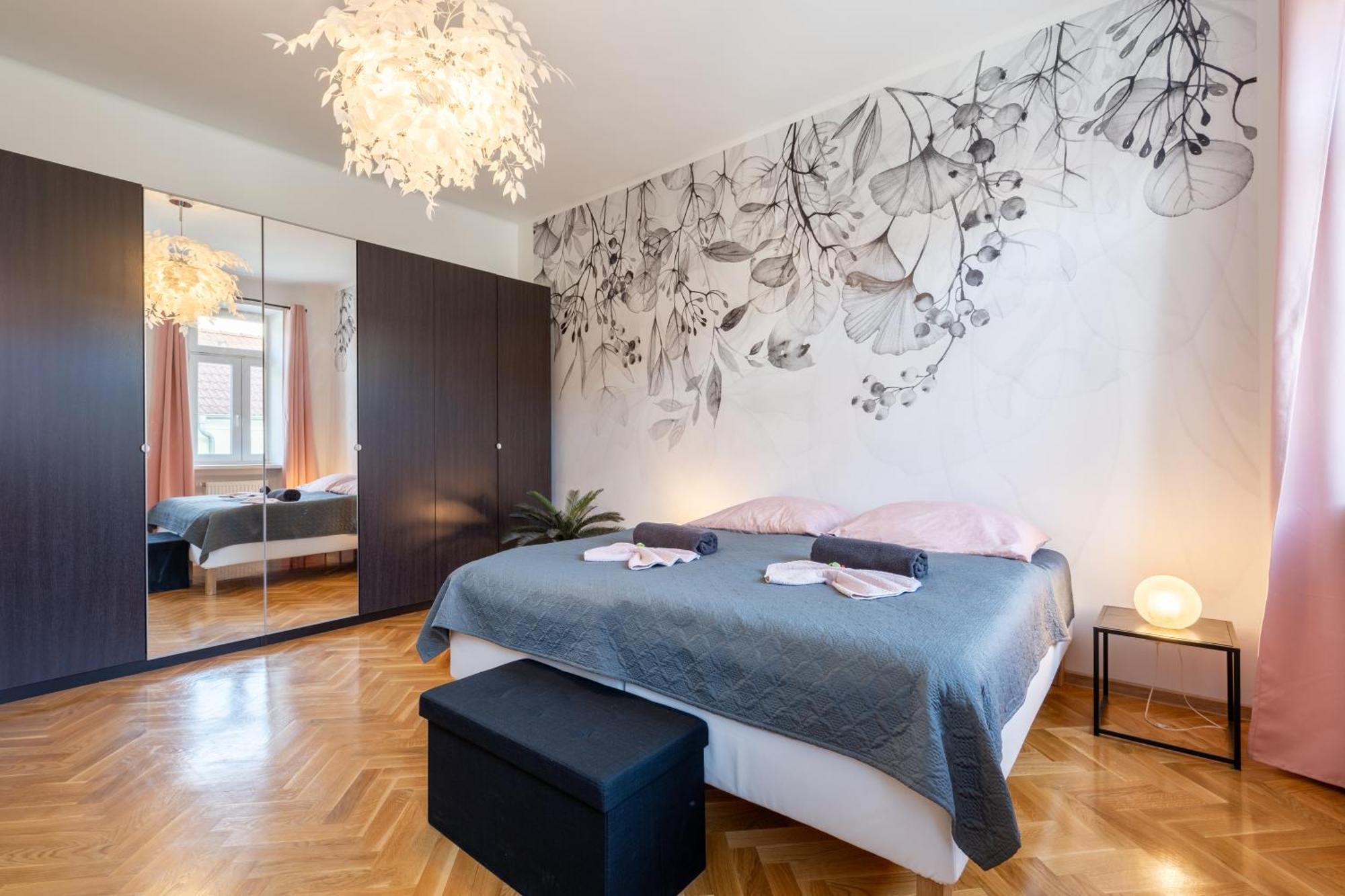 Revliving Apartments Eggenburg Екстериор снимка